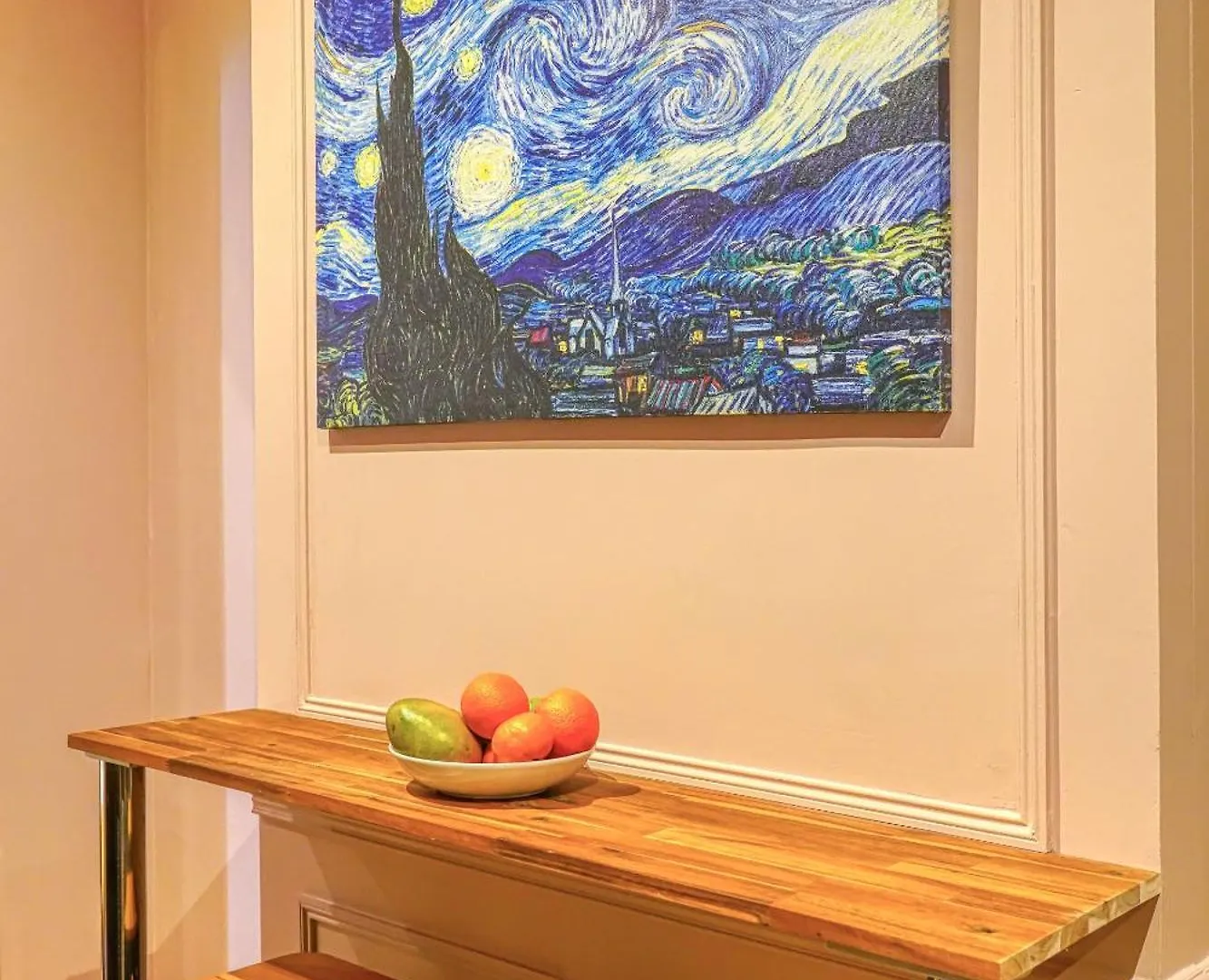 Apartment Suite Anna In Paris Republique France